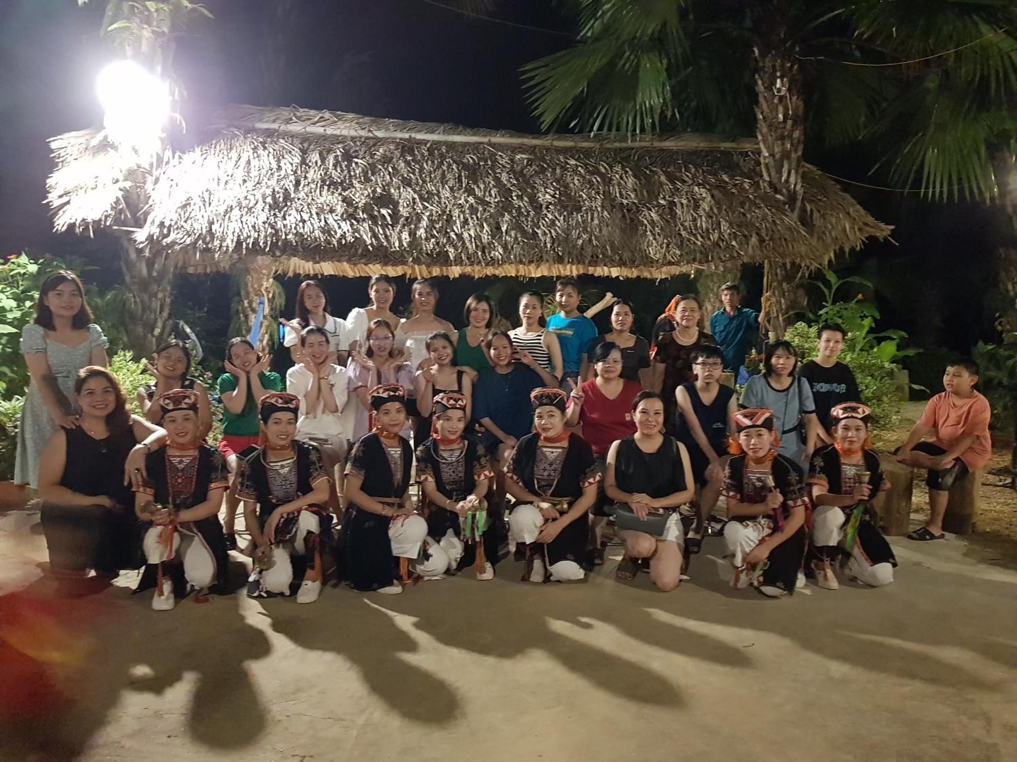 Vu Linh Palm House Homestay - Bungalow Yen Bai Dış mekan fotoğraf
